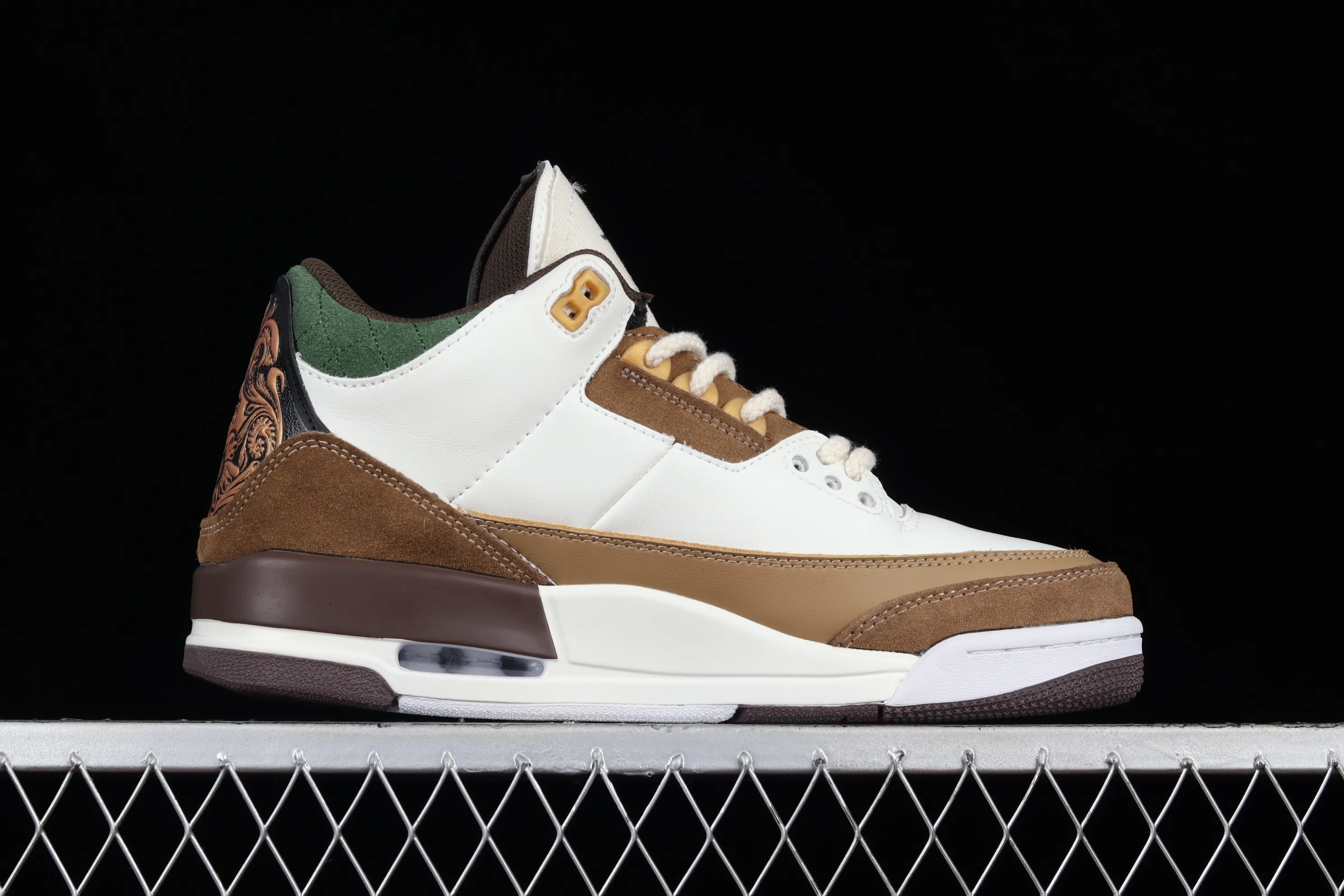 All categories Air Jordan Jordan series basketball shoes Air Jordan 3 Air Jordan 3 Retro AJ3 Joe 3 Year of the Tiger Limited 398614-500